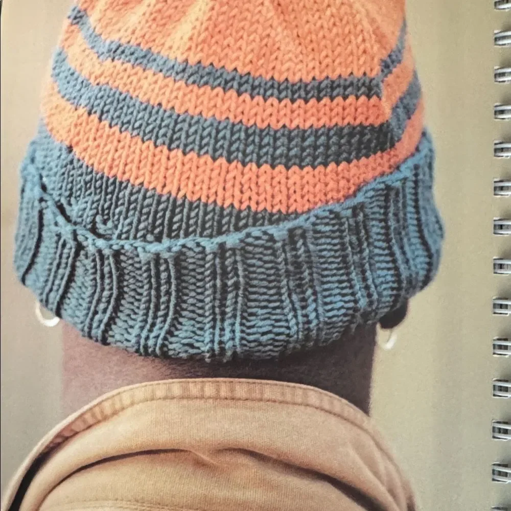 Teen Knitting Club Book by Jennifer Wenger, Carol Abrams, Maureen Lasher